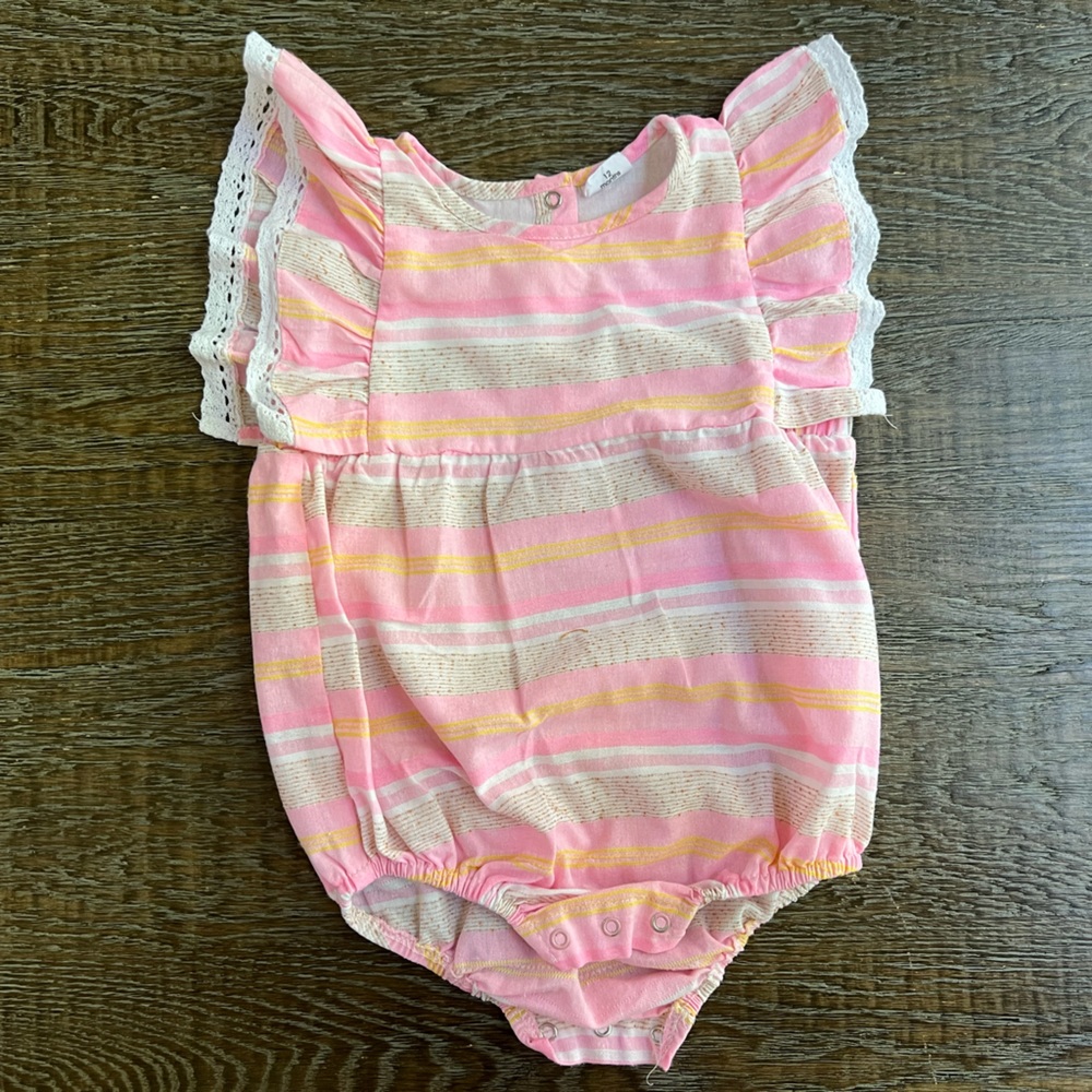 EGG romper